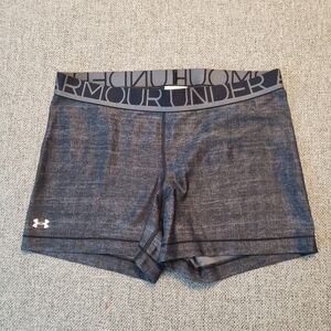 Under Armor Women's HeatGear® Shorty Size XL